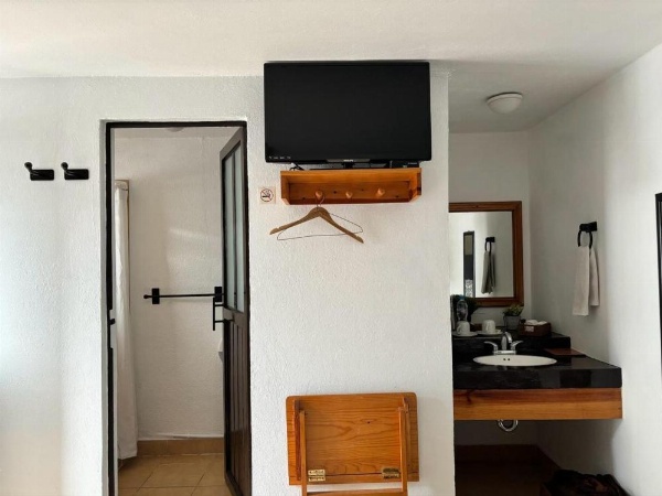 Hotel bugambilias image 13